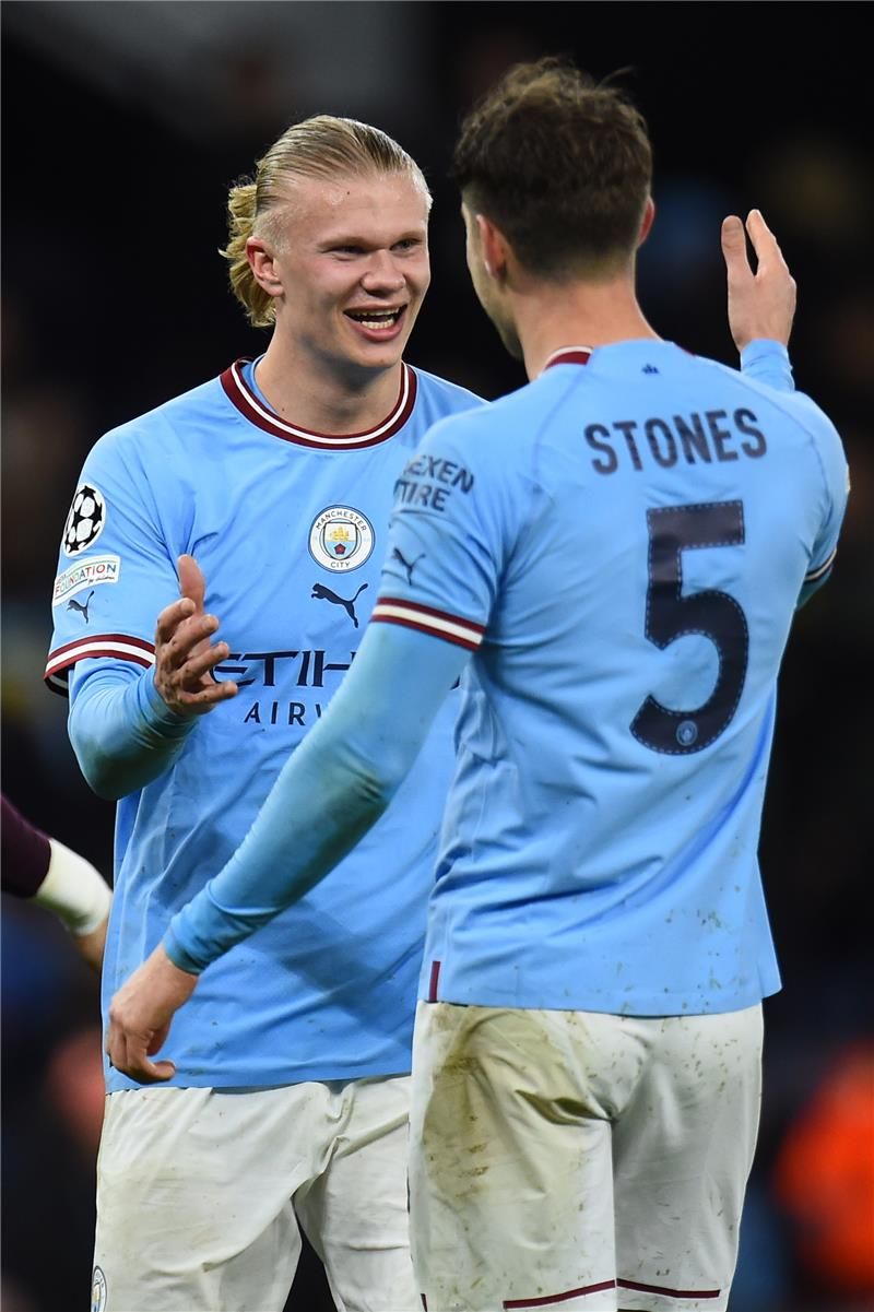 هالاند وستونز