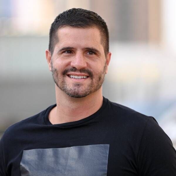 مارسيلو تفاريس