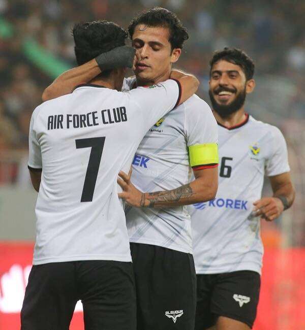 لاعبو القوة الوية