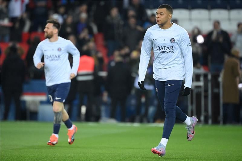 ميسي ومبابي