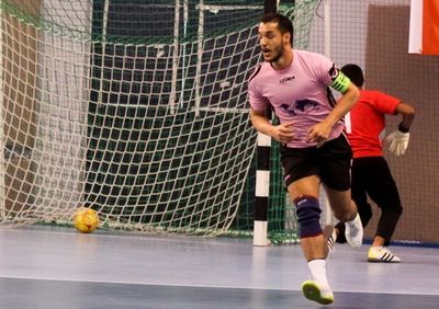 حسين كازروني يحتفل بهدف اطلس الثاني