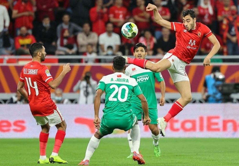 لقاء سابق بين الفريقين