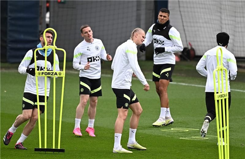 لاعبو مانشستر سيتي