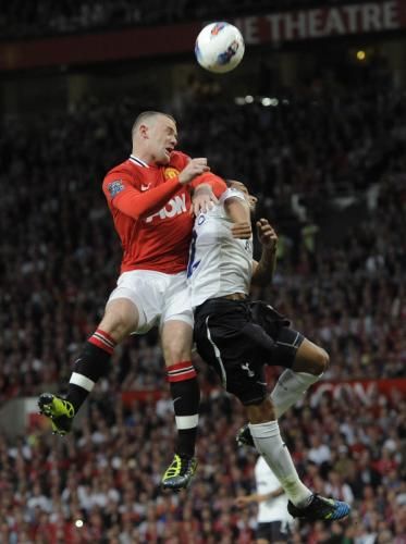 روني قاد مانشستر لفوز جديد ودخل في صدارة الهدافين