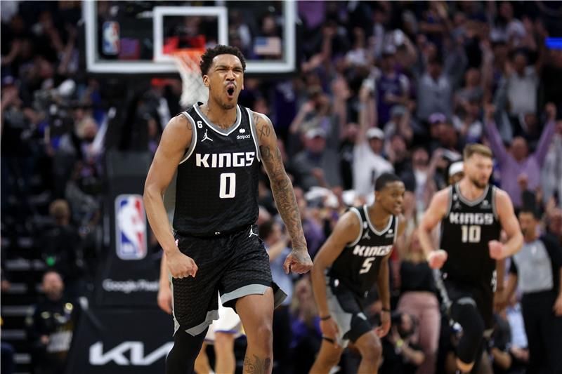 ديارون فوكس