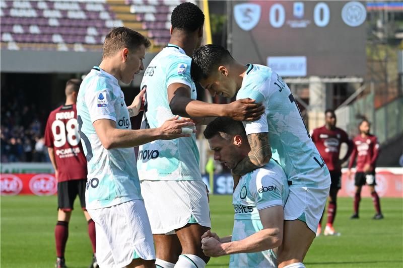 لاعبو إنتر ميلان