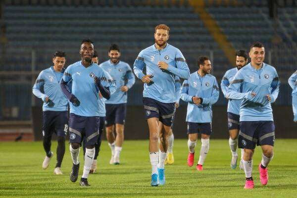 لاعبو بيراميدز