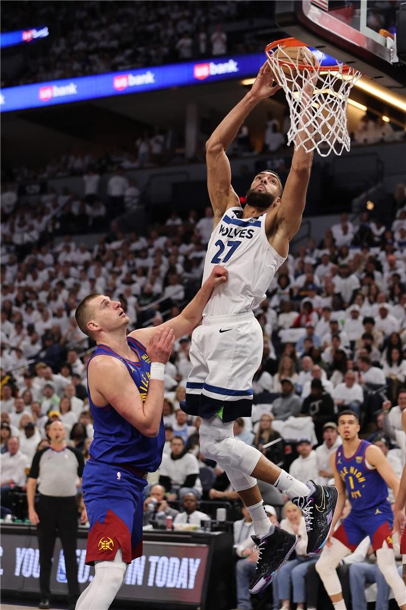 20230422-1483998436_afp