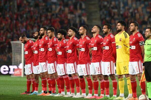 لاعبو الأهلي