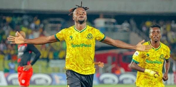 فيستون مايلي