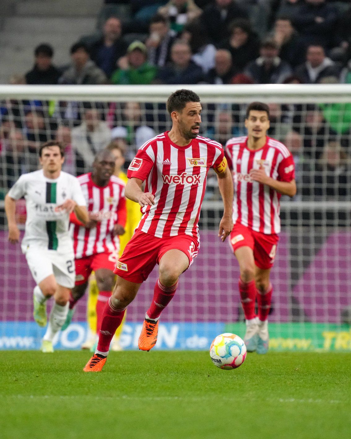 جانب من اللقاء (نقلا عن حساب الفريق على تويتر)