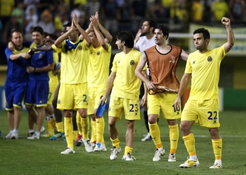 2011-08-23t205414z_01_hjk12_rtridsp_3_soccer-champions_reuters