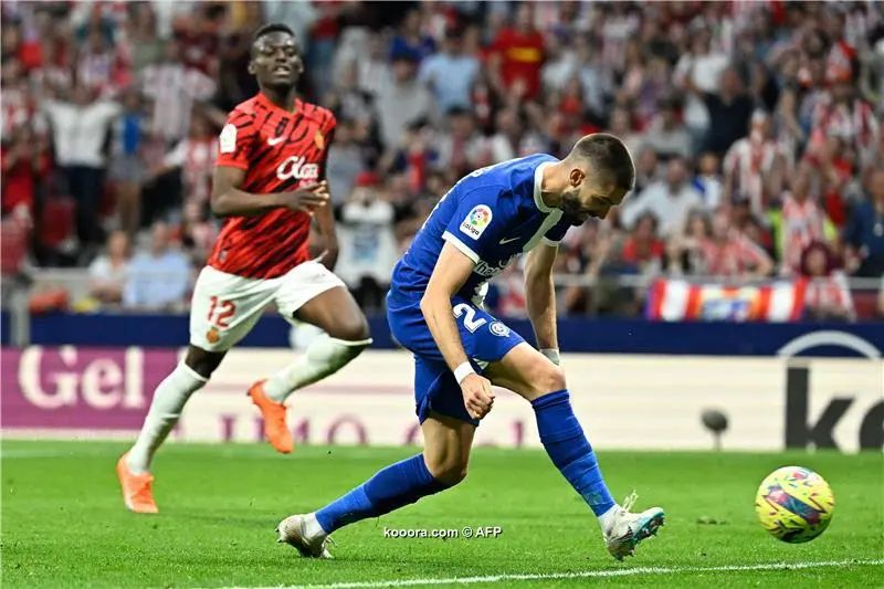 ?i=afp%2f20230426%2f20230426-afp_33dw8n2_afp