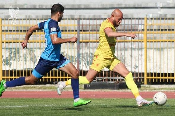 من مباريات الدوري