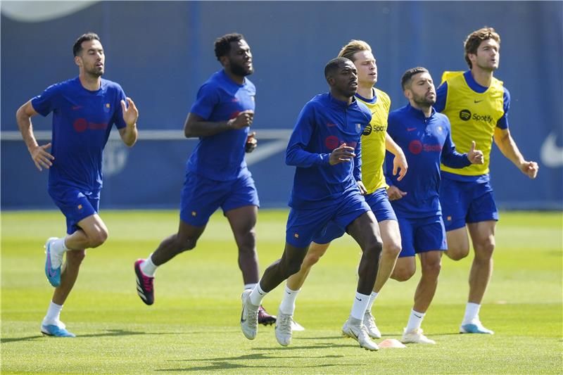 لاعبو برشلونة