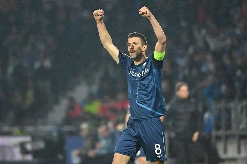 ?i=albums%2fmatches%2f2490387%2f20230428-afp_33e33k3_afp