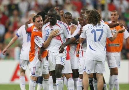 2006-07-05t212302z_01_wcck127_rtridsp_2_sport-soccer-world