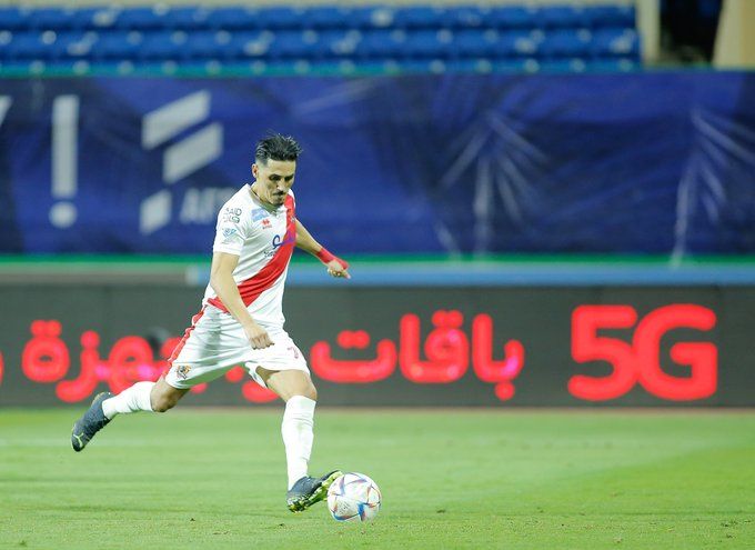 فيصل فجر لاعب الوحدة