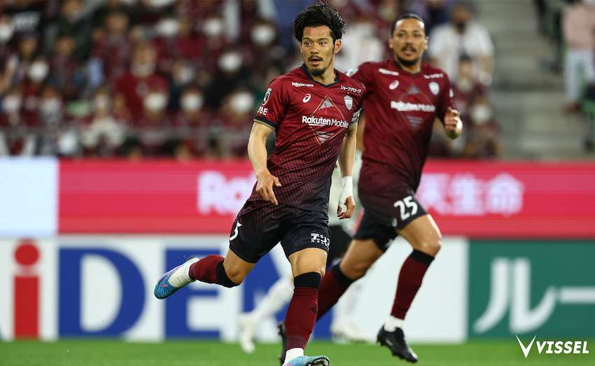 جانب من اللقاء (نقلا عن حساب الفريق علي تويتر)