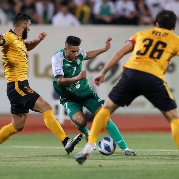 من مباراة العربي والقادسية