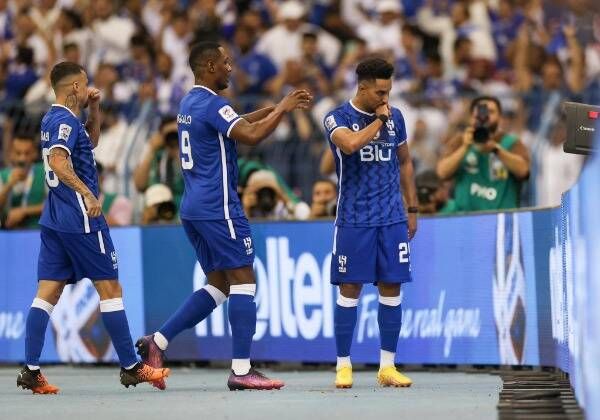 الهلال