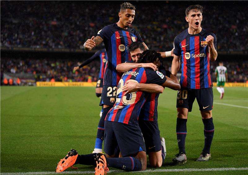 لاعبو برشلونة