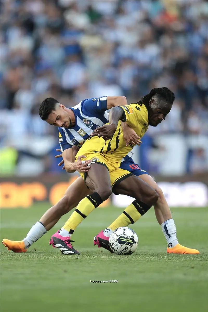 ?i=epa%2fsoccer%2f2023-04%2f2023-04-30%2f2023-04-30-10600955_epa