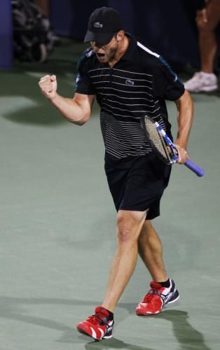 2011-08-16t015551z_01_cin31_rtridsp_3_tennis-men_reuters
