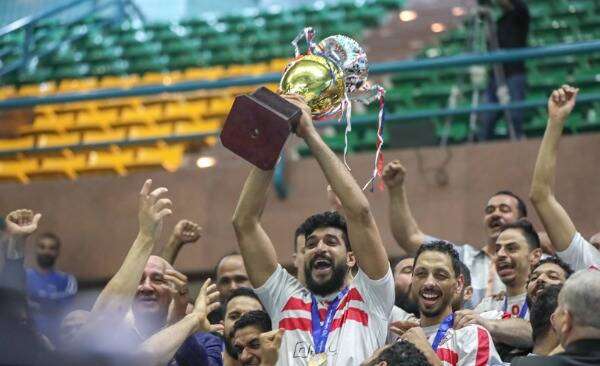 طائرة الزمالك