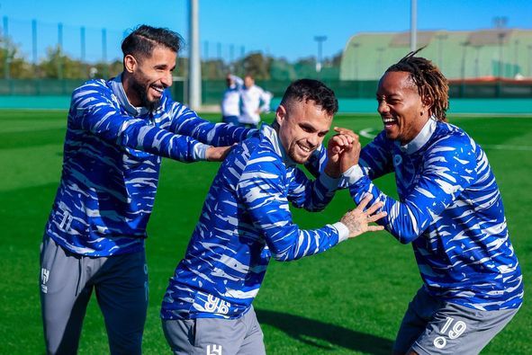 لاعبو الهلال