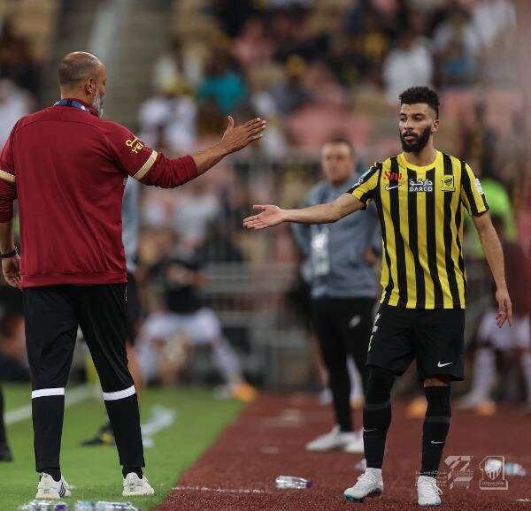 عبدالرحمن العبود