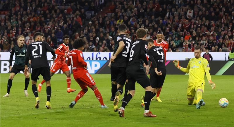 بايرن ميونخ من الدوري الألماني