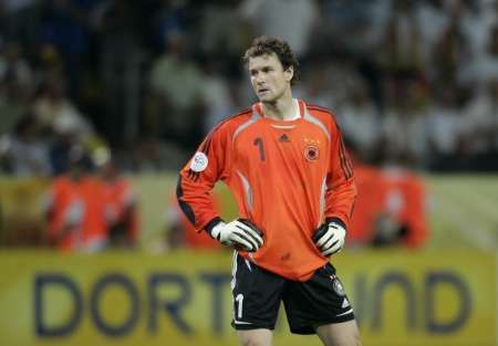 الحارس الأساسى الألمانى جينس ليمان 