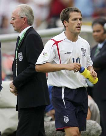 2006-06-16t094304z_01_wcek03_rtridsp_2_sport-soccer-world