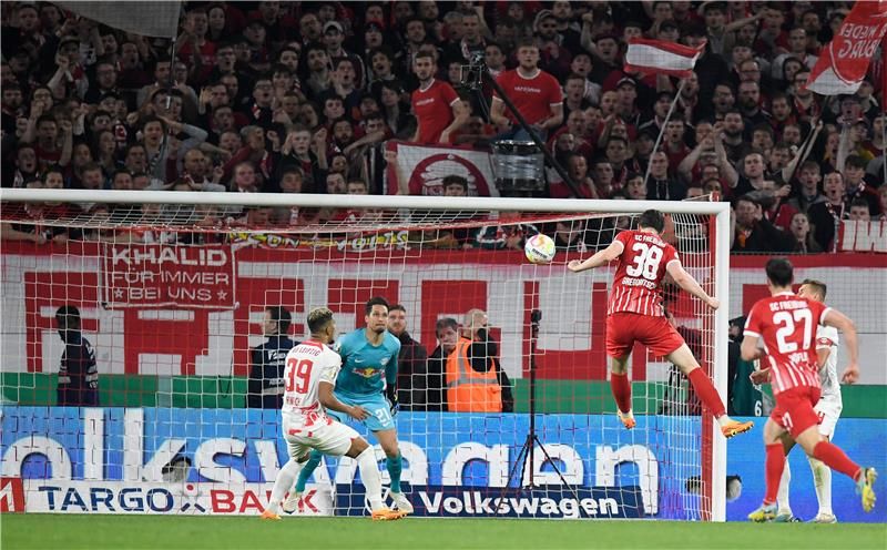 20230502-afp_33ea9l4_afp