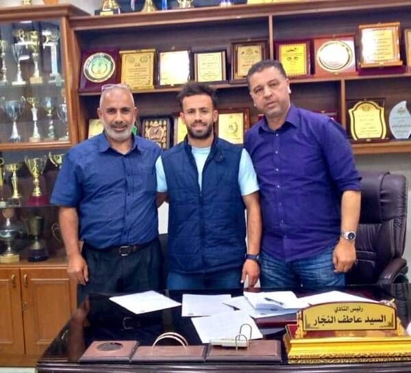 من توقيع الزعبي