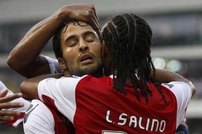 2011-08-25-00000102880678