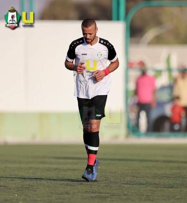 محمود زعترة يتدرب مع الوحدات