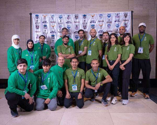 قبل انطلاق المنافسات