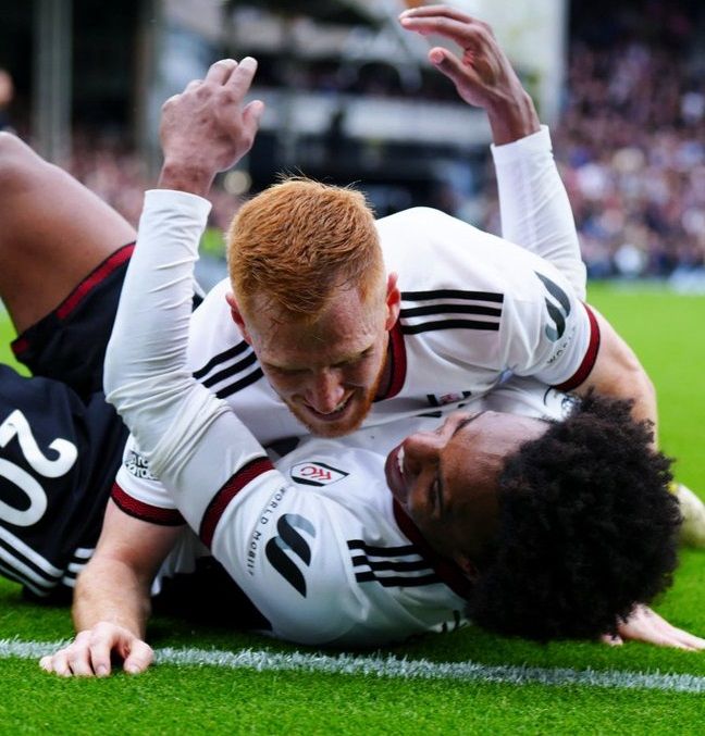 من اللقاء (نقلا عن حساب فولهام في تويتر)