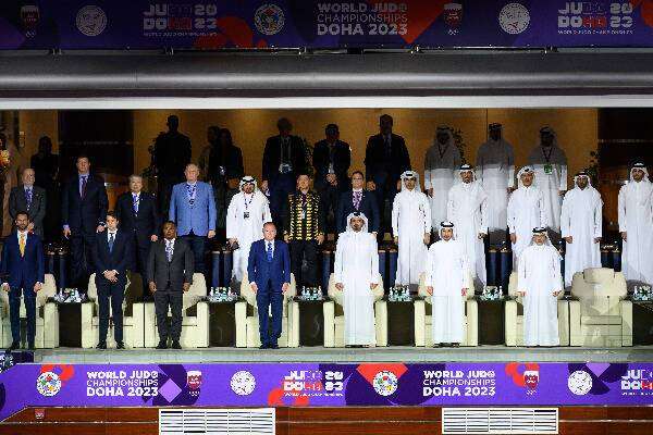 من مراسم الافتتاح