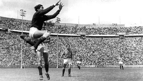 أنتونيو كارباخال