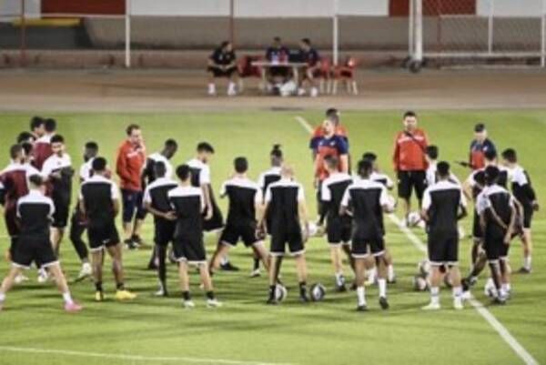 لاعبو الوحدة