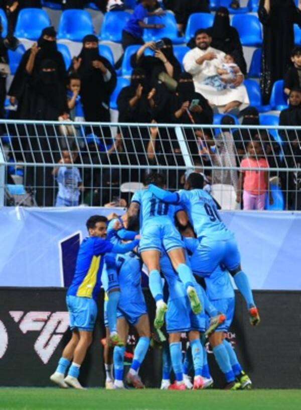 لاعبو الباطن