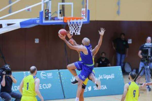 من مباريات الدوري