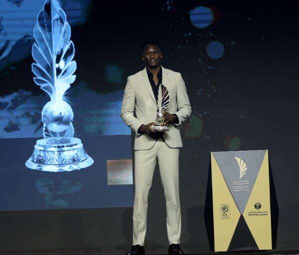 مايكل أولونجا