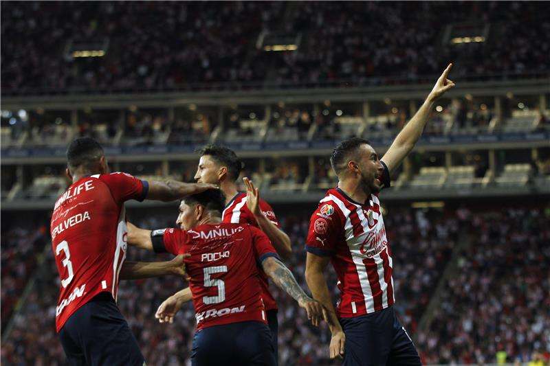 لاعبو تشيفاس دي جوادالاخارا