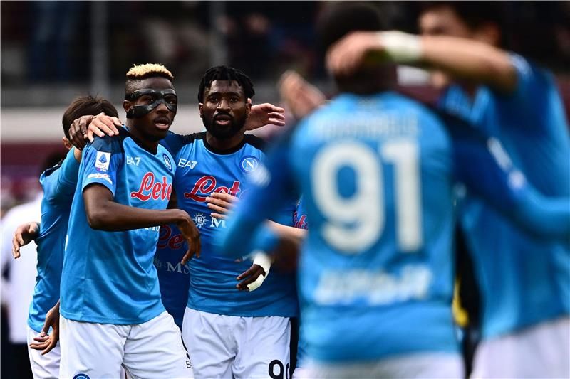 لاعبو نابولي