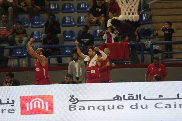 لاعبو سلة الأهلي