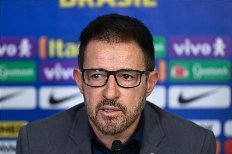 رامون مينيزيس